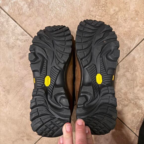 Redwing Men's Brown and Tan Boots - Picture 4 of 6